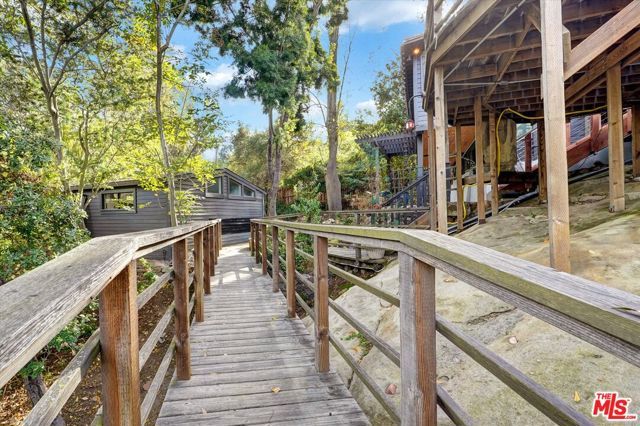 19643 Valley View Dr, Topanga (los Angeles), CA 90290