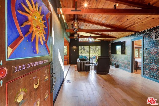 19643 Valley View Dr, Topanga (los Angeles), CA 90290