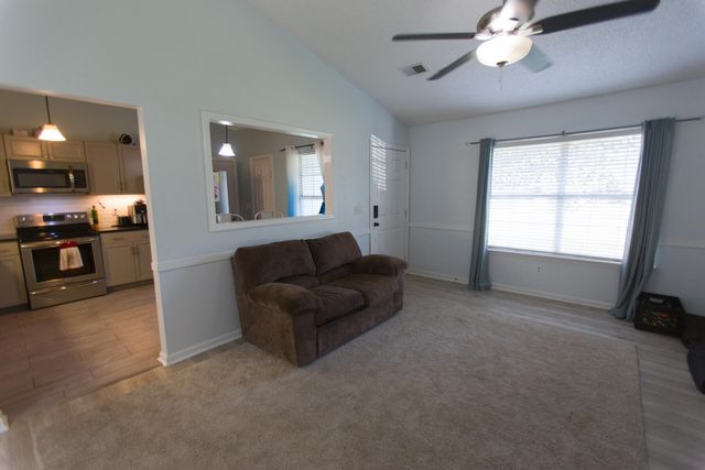 124 Paddock Way, Summerville, SC 29486