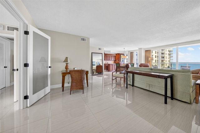 4300 N Ocean Boulevard 14E, Fort Lauderdale, FL 33308