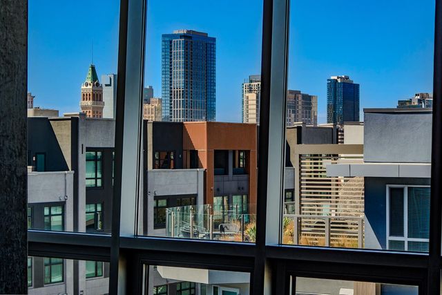 311 Oak Street PH4, Oakland, CA 94607