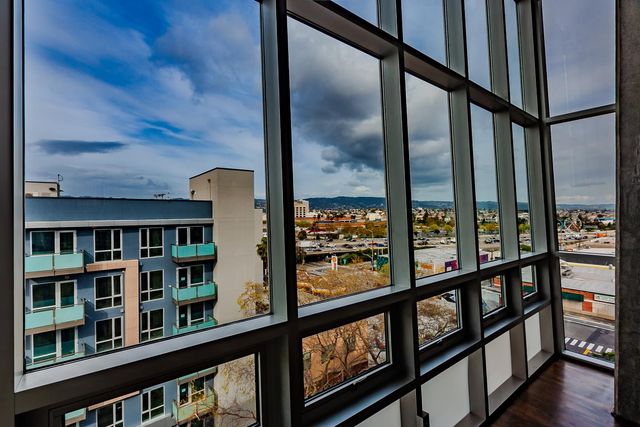 311 Oak Street PH4, Oakland, CA 94607