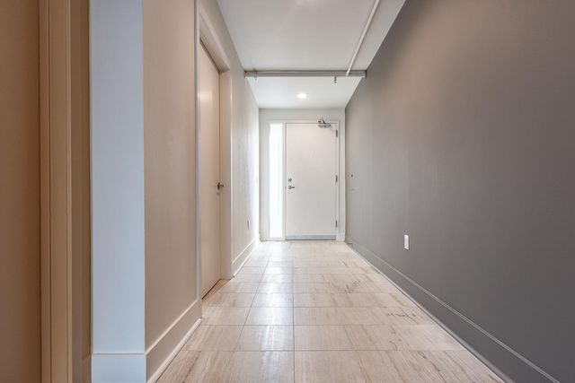 311 Oak Street PH4, Oakland, CA 94607