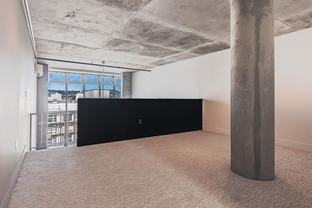 311 Oak Street PH4, Oakland, CA 94607