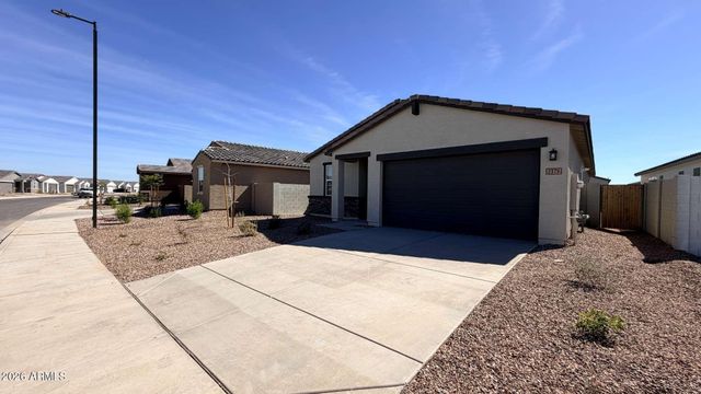 2379 E Fortana Drive, San Tan Valley, AZ 85143