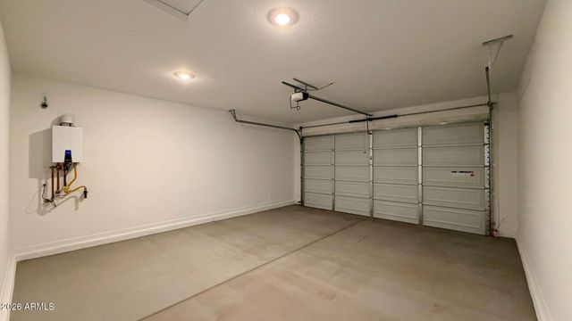 2379 E Fortana Drive, San Tan Valley, AZ 85143