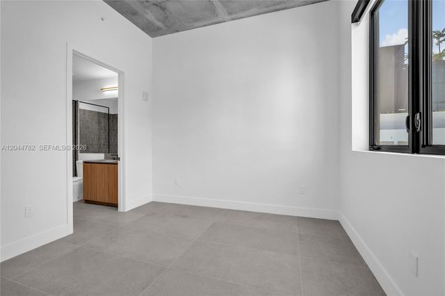 91 NW 27th St 203, Miami, FL 33127