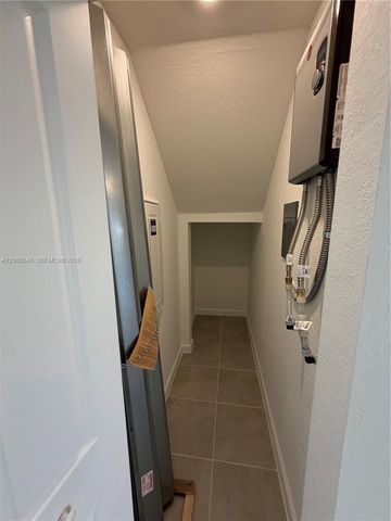 2664 SE 25th Road 2664, Homestead, FL 33035