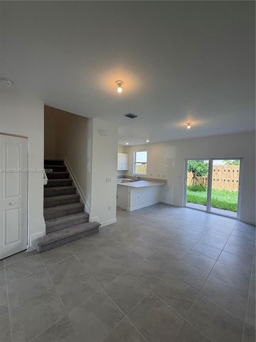 2664 SE 25th Road 2664, Homestead, FL 33035