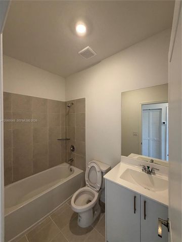 2664 SE 25th Road 2664, Homestead, FL 33035