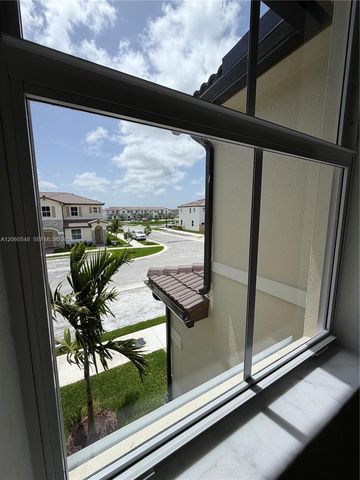 2664 SE 25th Road 2664, Homestead, FL 33035