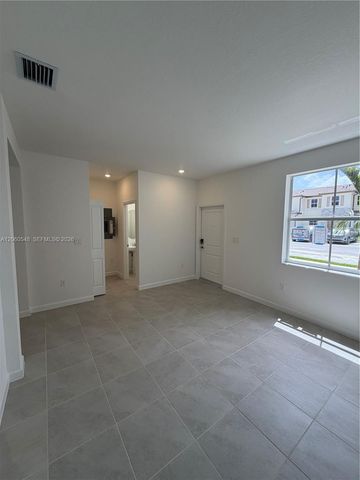 2664 SE 25th Road 2664, Homestead, FL 33035