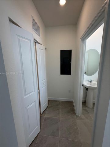 2664 SE 25th Road 2664, Homestead, FL 33035