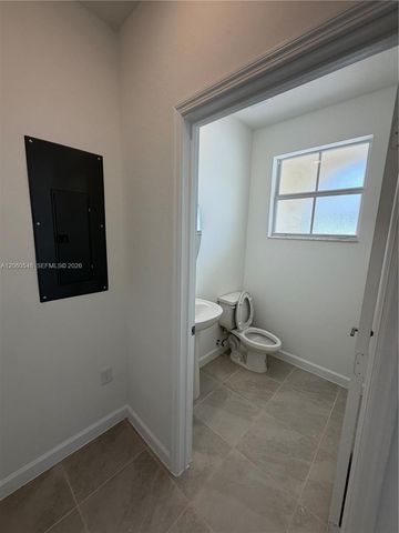 2664 SE 25th Road 2664, Homestead, FL 33035