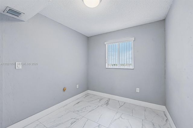 6575 W 4th Avenue 507, Hialeah, FL 33012