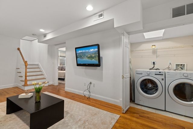 49 Princeton St 1, Somerville, MA 02144