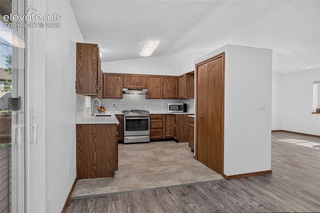1515 Leewood Court, Colorado Springs, CO 80906