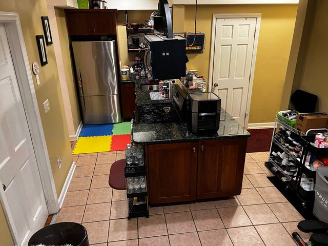 257 Pleasant St 4, Worcester, MA 01609