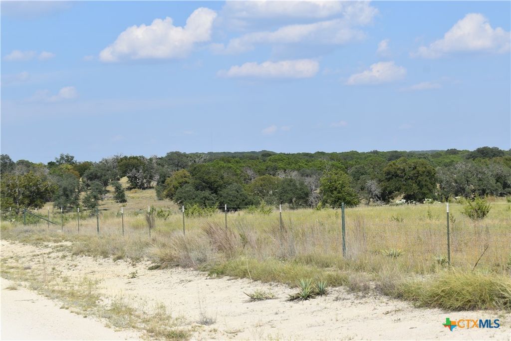 2600 County Road 1320, Lampasas, TX 76550
