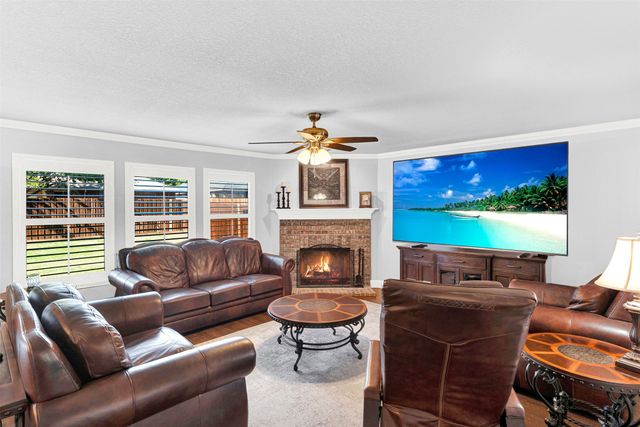 6141 Perch Drive, Fort Worth, TX 76179