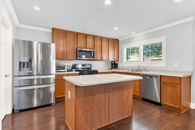 6141 Perch Drive, Fort Worth, TX 76179