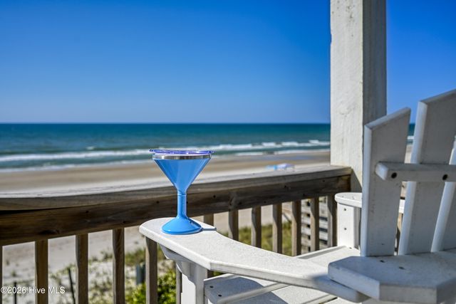 1538b S Shore Drive, Holly Ridge, NC 28445