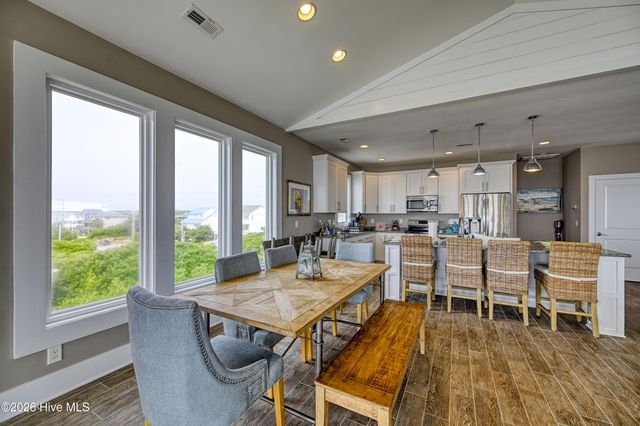 1538b S Shore Drive, Holly Ridge, NC 28445