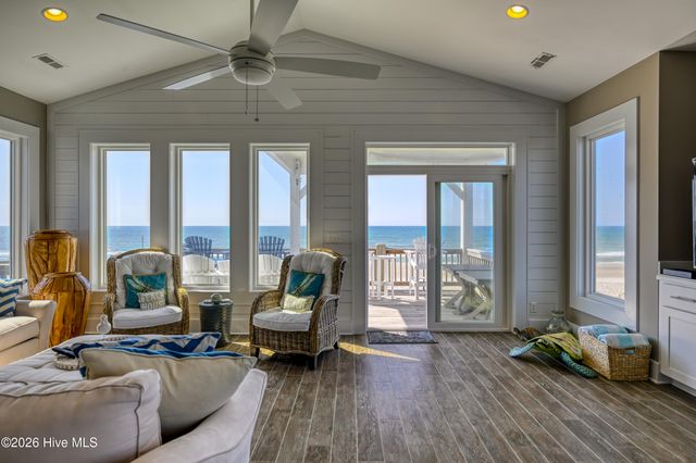 1538b S Shore Drive, Holly Ridge, NC 28445
