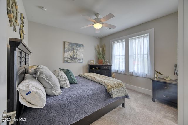 1538b S Shore Drive, Holly Ridge, NC 28445