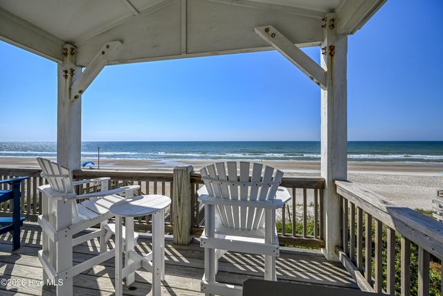 1538b S Shore Drive, Holly Ridge, NC 28445