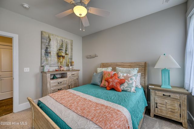1538b S Shore Drive, Holly Ridge, NC 28445