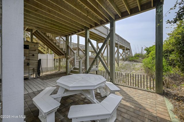 1538b S Shore Drive, Holly Ridge, NC 28445
