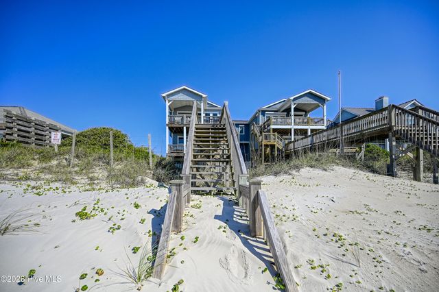 1538b S Shore Drive, Holly Ridge, NC 28445