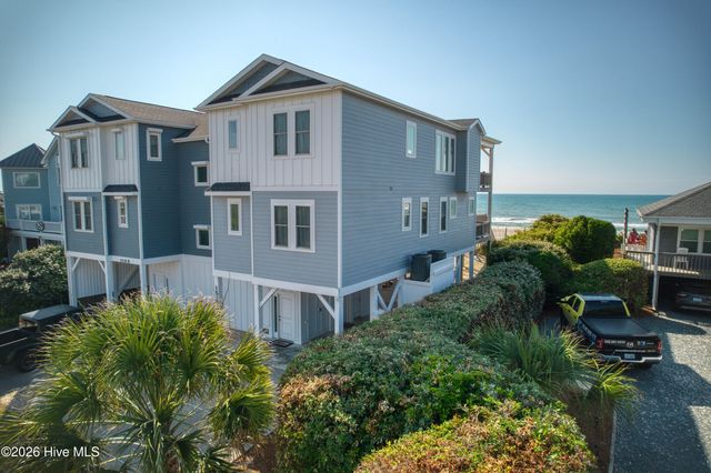 1538b S Shore Drive, Holly Ridge, NC 28445