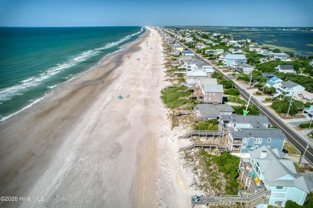1538b S Shore Drive, Holly Ridge, NC 28445
