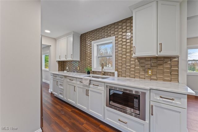 784 Mcclurg Road, Boardman, OH 44512