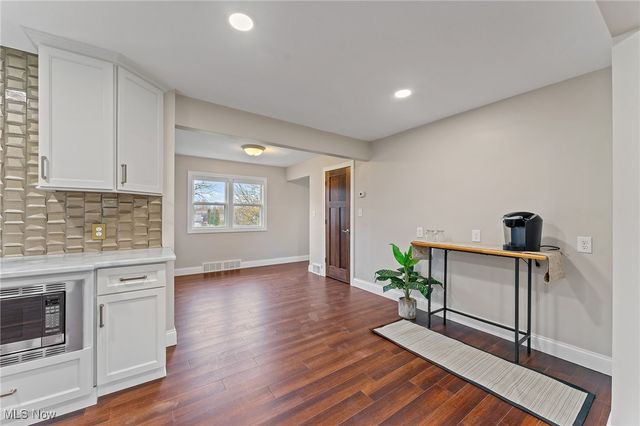 784 Mcclurg Road, Boardman, OH 44512