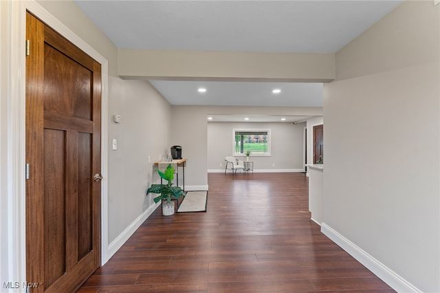 784 Mcclurg Road, Boardman, OH 44512