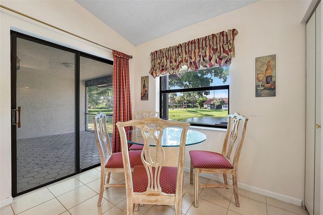 31 Columbia Court, Deerfield Beach, FL 33442