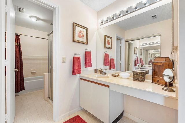 31 Columbia Court, Deerfield Beach, FL 33442