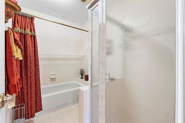 31 Columbia Court, Deerfield Beach, FL 33442