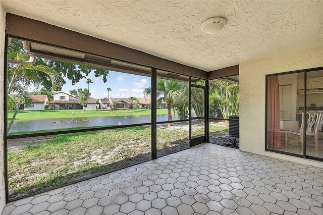 31 Columbia Court, Deerfield Beach, FL 33442