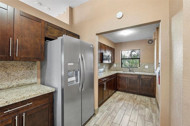 31 Columbia Court, Deerfield Beach, FL 33442