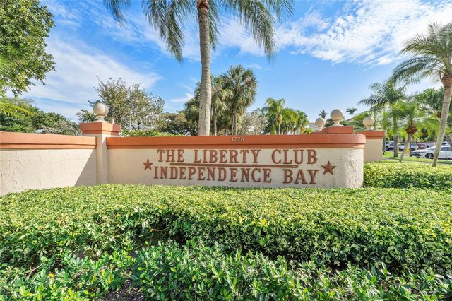 31 Columbia Court, Deerfield Beach, FL 33442