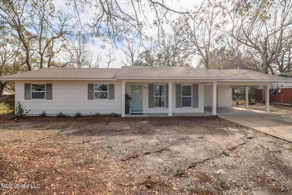 2813 Nina Drive, Picayune, MS 39466