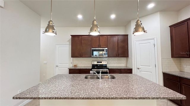 7867 BERKSHIRE OAK ALLEY, Windermere, FL 34786