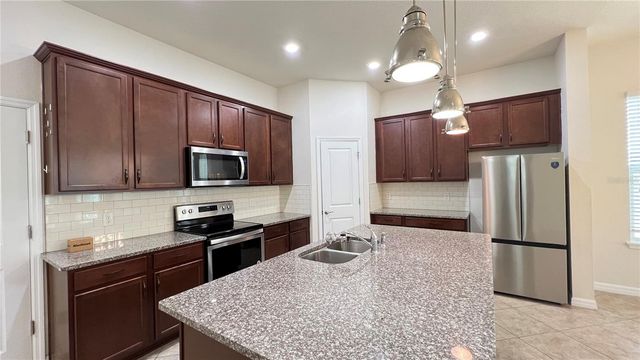7867 BERKSHIRE OAK ALLEY, Windermere, FL 34786