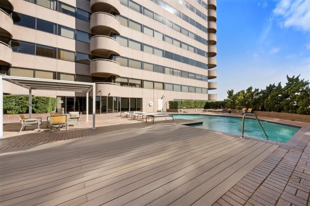 5000 Montrose Boulevard 16D, Houston, TX 77006