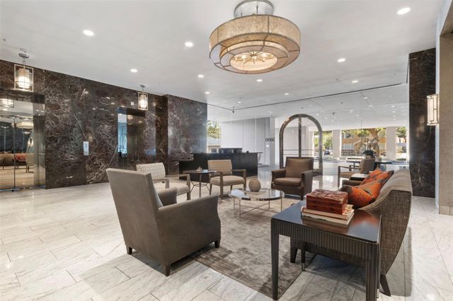 5000 Montrose Boulevard 16D, Houston, TX 77006