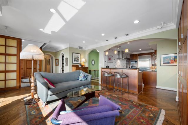 5000 Montrose Boulevard 16D, Houston, TX 77006